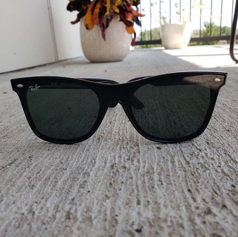 NWOT Ray Ban BLAZE Wayfarer Sunglasses Black